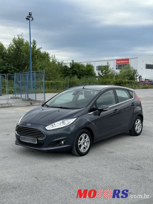 2014' Ford Fiesta 1,6 photo #1