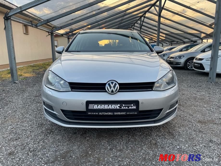 2014' Volkswagen Golf 7 Variant photo #2