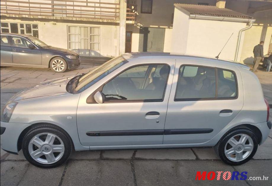 2002' Hyundai Santa Fe 2,0 Crdi Gls photo #1