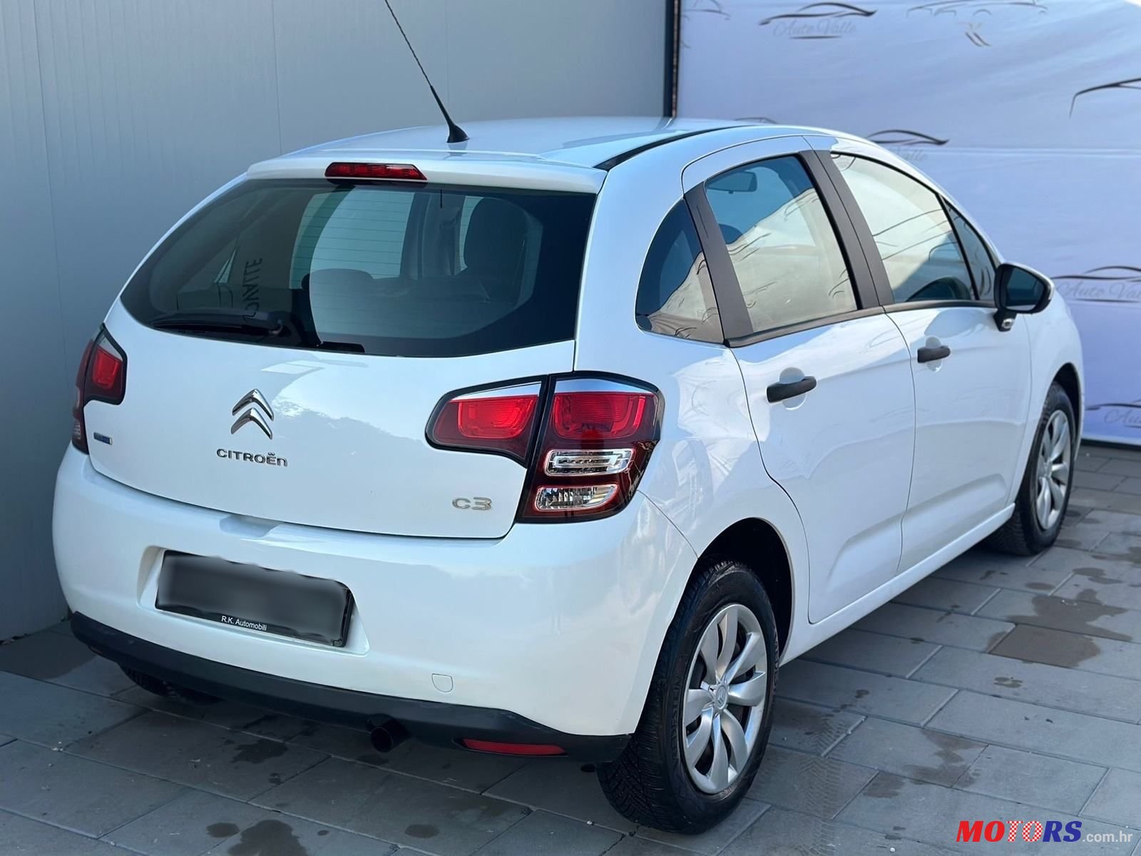 2016' Citroen C3 1,6 photo #3