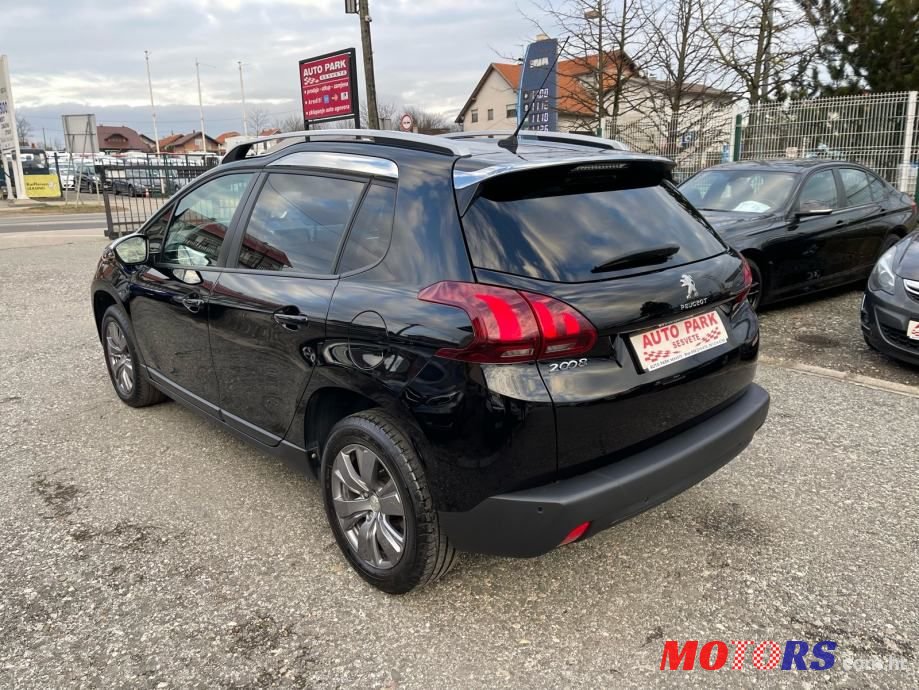 2017' Peugeot 2008 1,2 photo #2