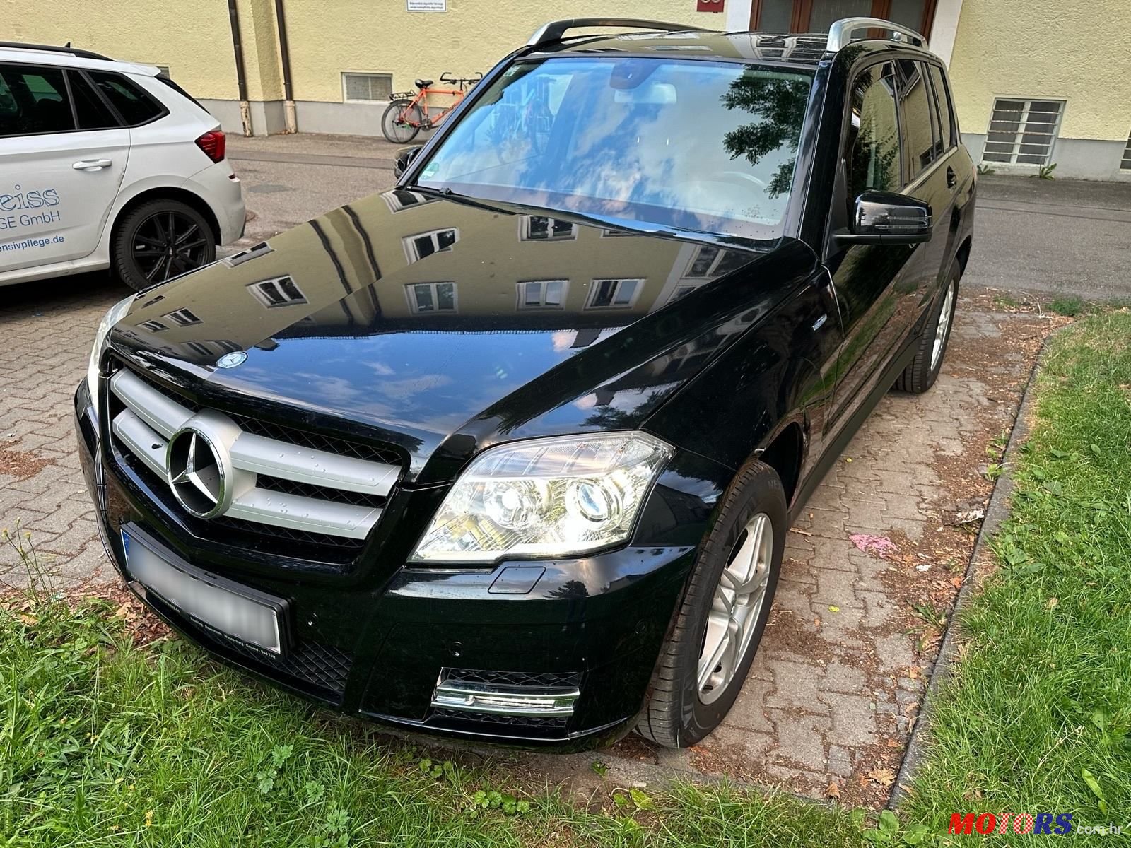 2011' Mercedes-Benz GLK 220 Cdi 4Matic photo #1