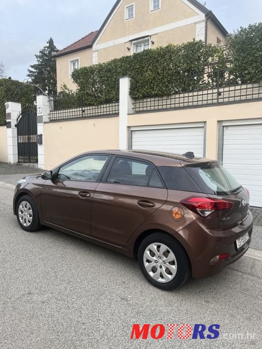 2016' Hyundai i20 1,4 Crdi photo #6
