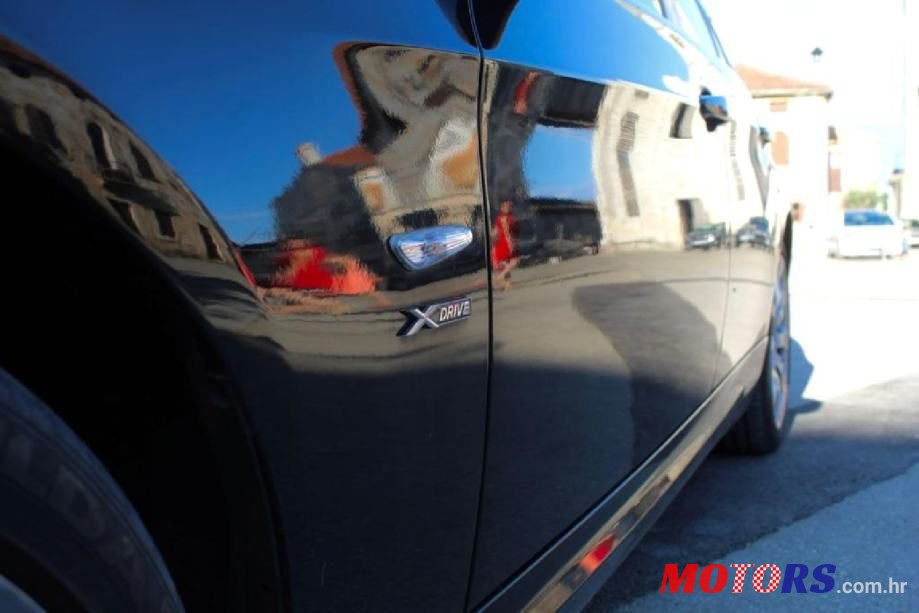 2008' BMW Serija 3 330 Xi photo #4