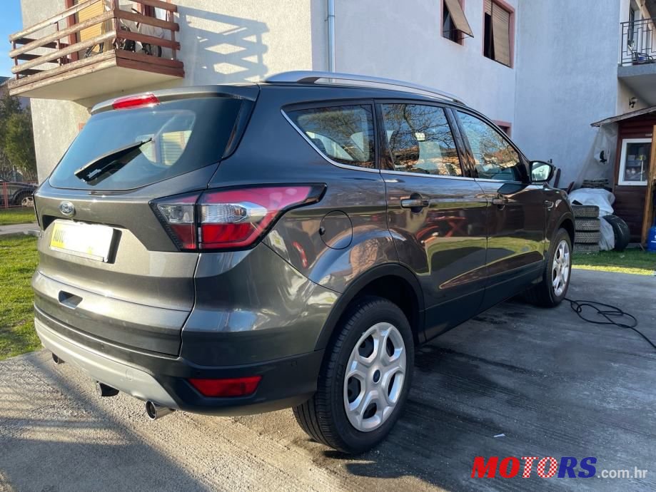 2017' Ford Kuga 2,0 Tdci photo #5