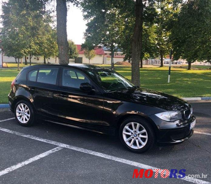 2011' BMW Serija 1 118D photo #1