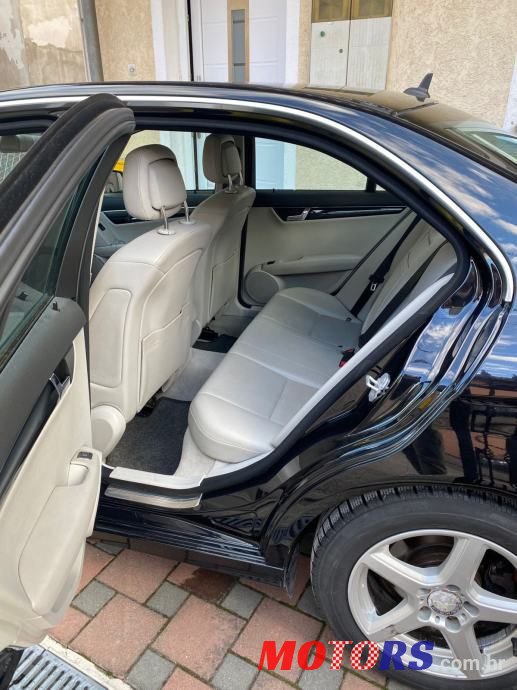 2009' Mercedes-Benz C-Klasa 200 Cdi photo #6