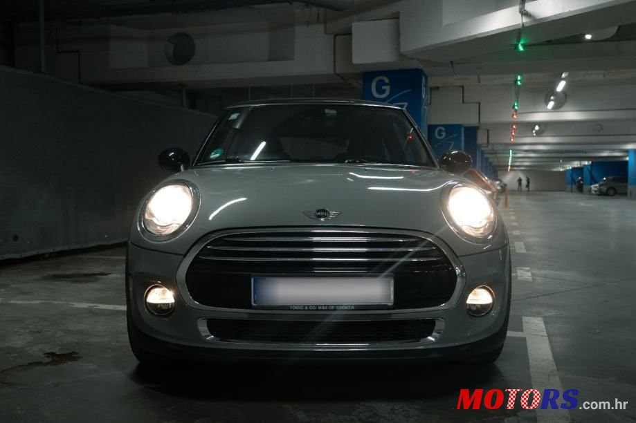 2018' MINI One photo #2