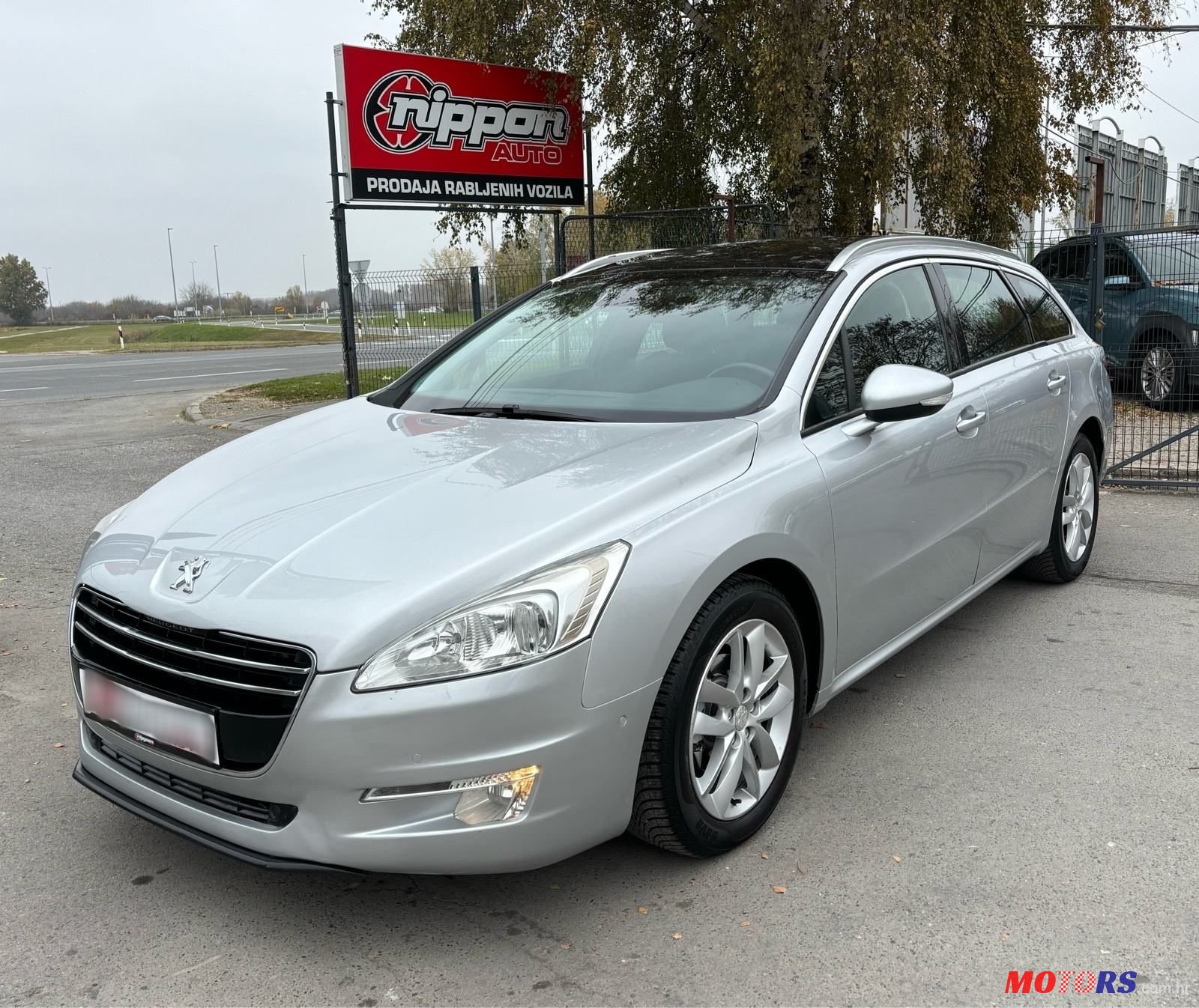 2011' Peugeot 508 Sw photo #1