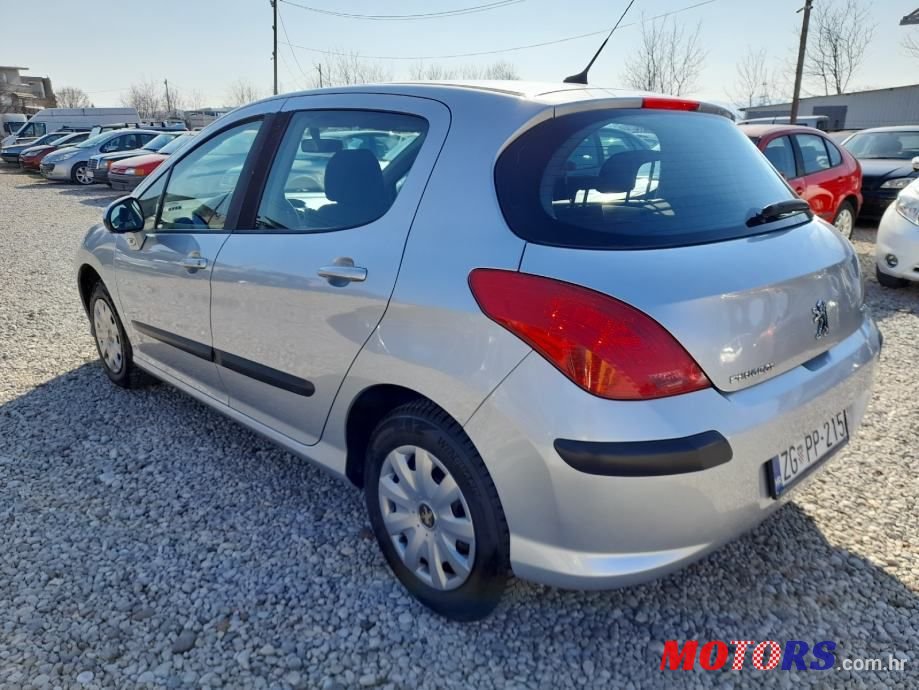 2008' Peugeot 308 photo #4