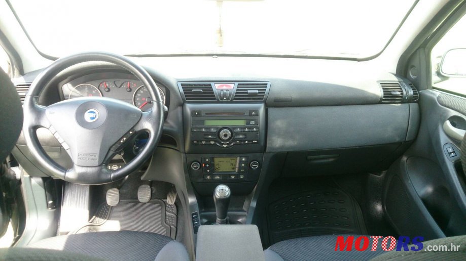 2003' Fiat Stilo photo #3