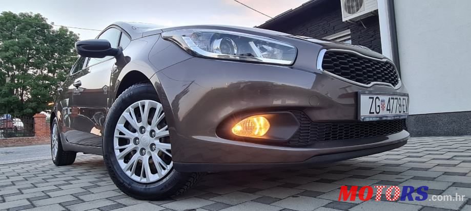 2015' Kia Ceed photo #2