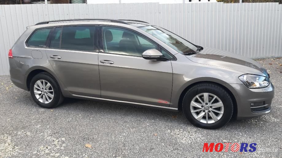 2014' Volkswagen Golf 7 Variant photo #4