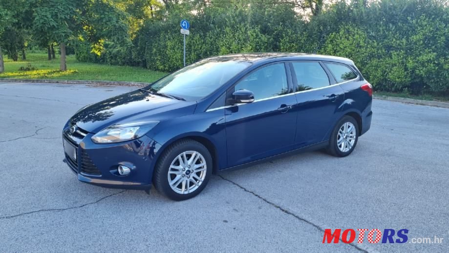 2013' Ford Focus Karavan photo #1