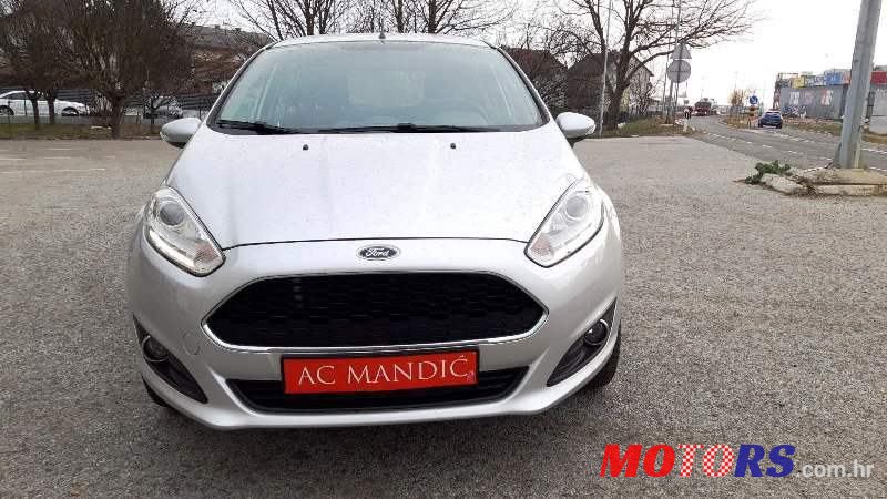 2016' Ford Fiesta photo #2