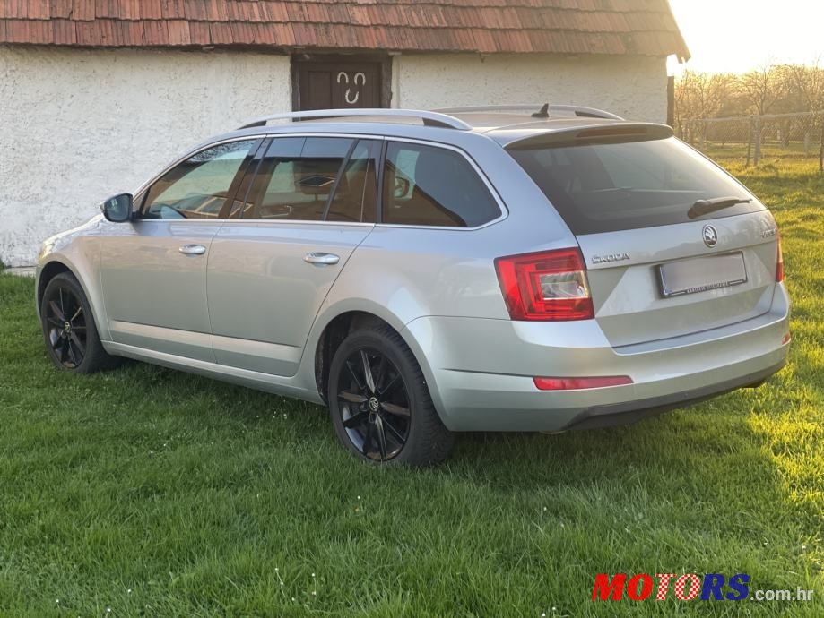 2015' Skoda Octavia Combi photo #4
