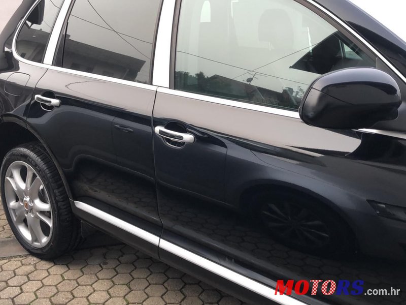 2004' Porsche Cayenne 4,5 V8 photo #5