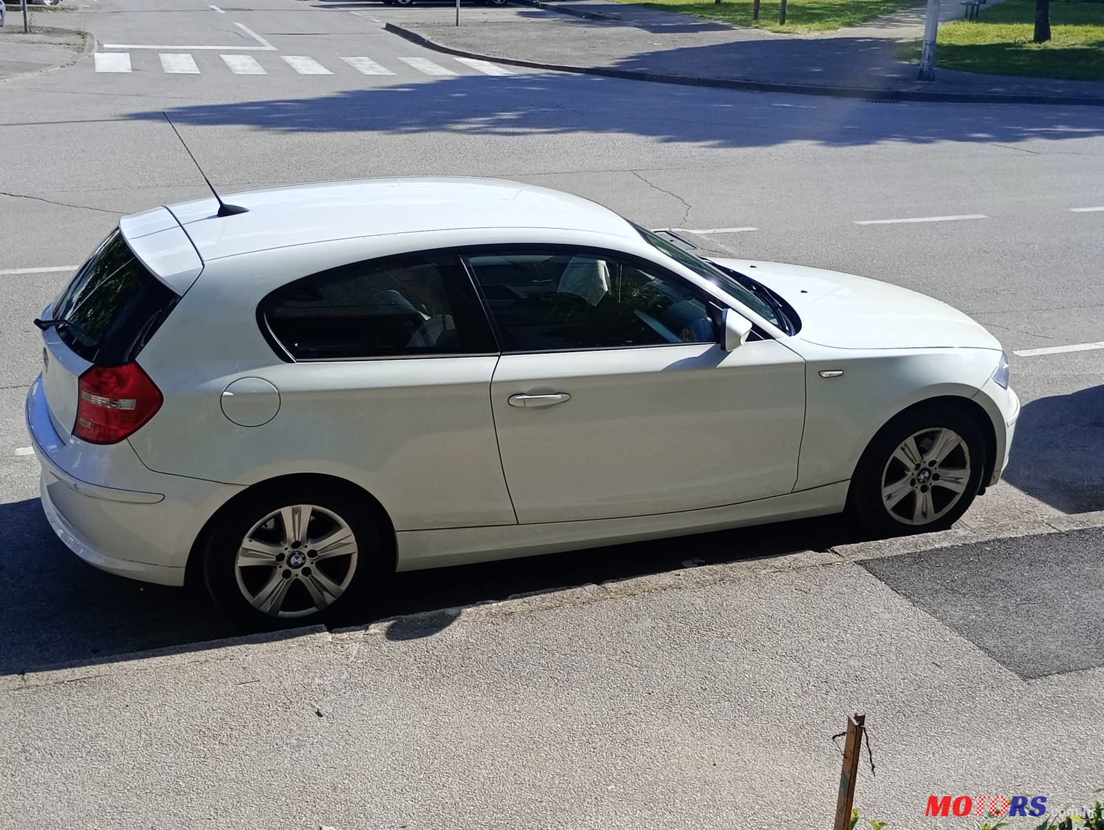 2012' BMW Serija 1 118D Sport photo #1