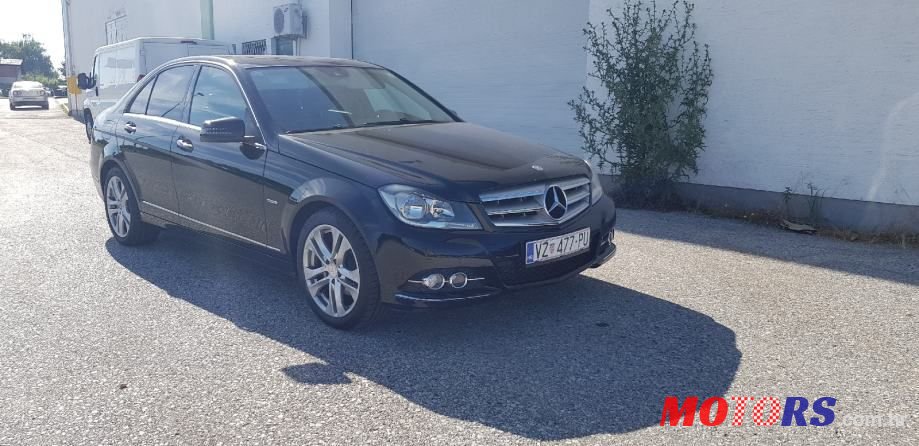 2011' Mercedes-Benz C-Klasa 200 Cdi photo #2