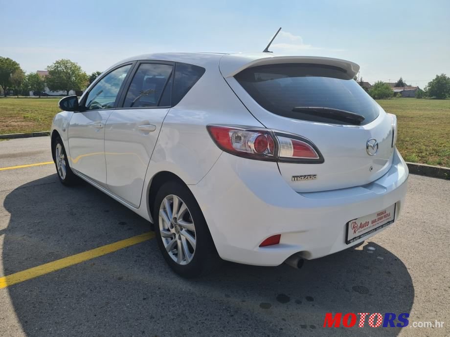 2012' Mazda 3 Sport photo #6