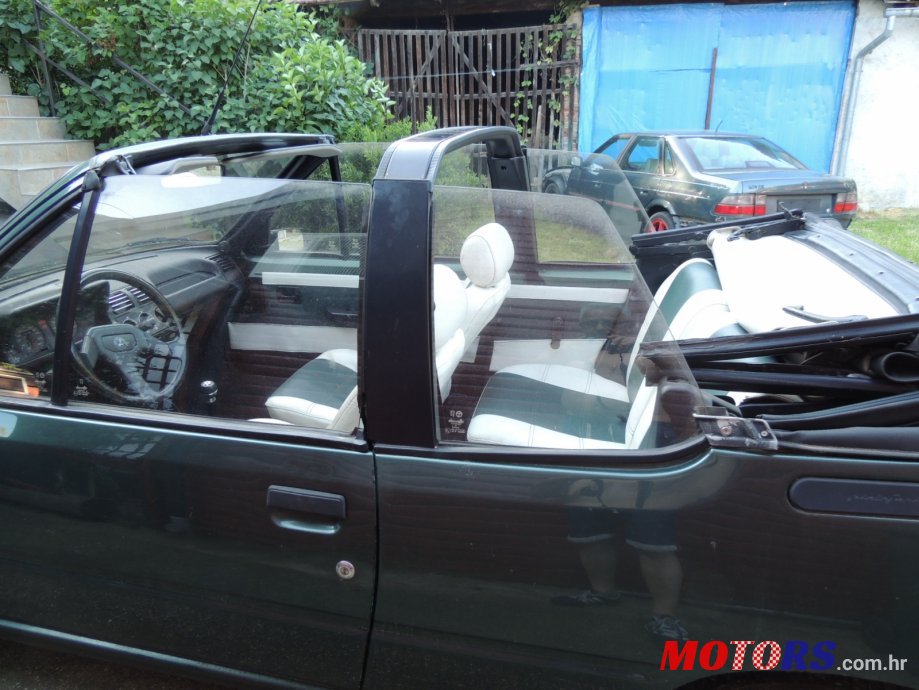 1993' Peugeot 205 photo #2