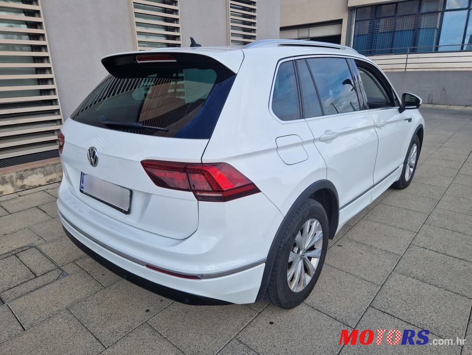 2016' Volkswagen Tiguan 2,0 Tdi photo #3