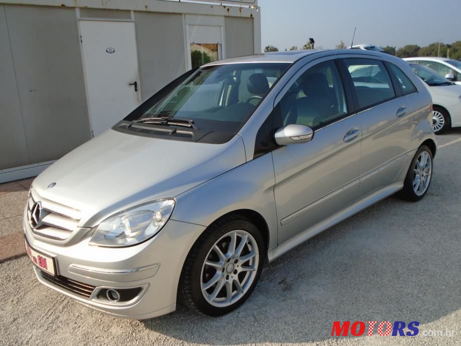2008' Mercedes-Benz B-Klasa 180 Cdi photo #1