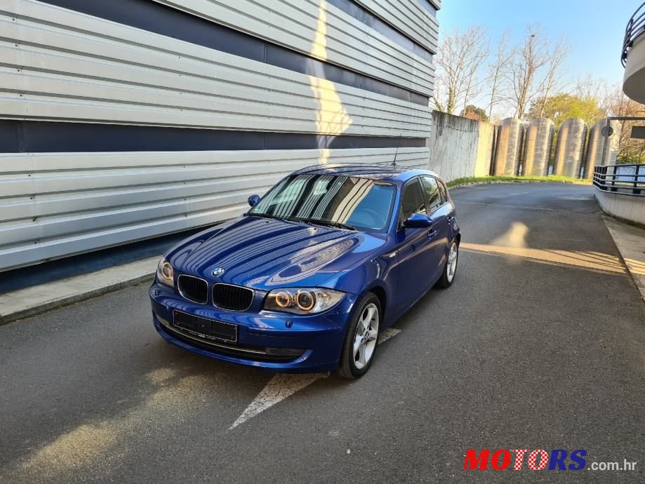 2009' BMW Serija 1 118D photo #2