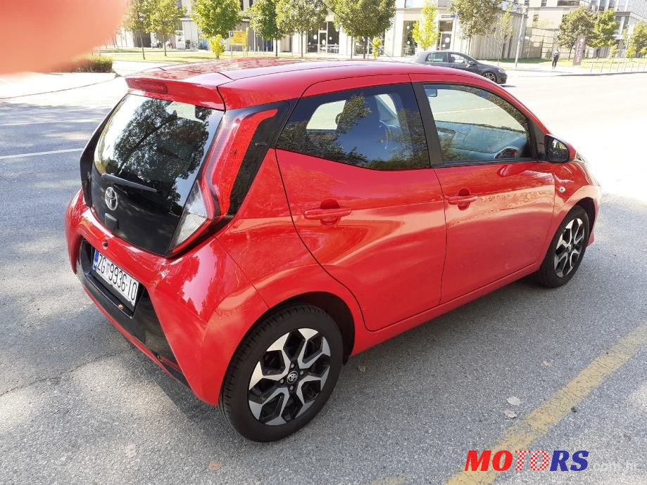 2019' Toyota Aygo 1,0 photo #6