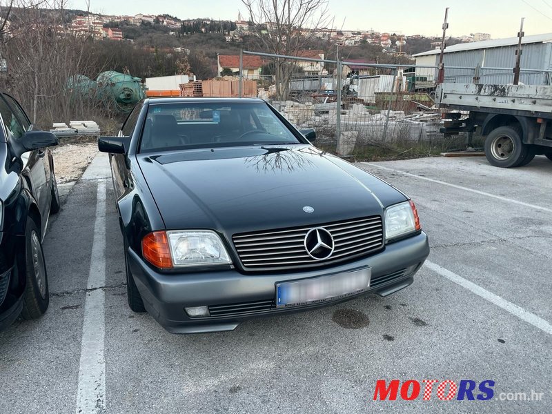 1991' Mercedes-Benz SL 300 photo #6