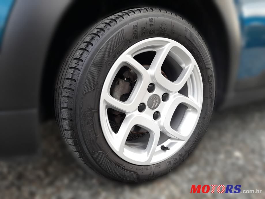 2019' Citroen C4 Cactus 1,5 photo #5