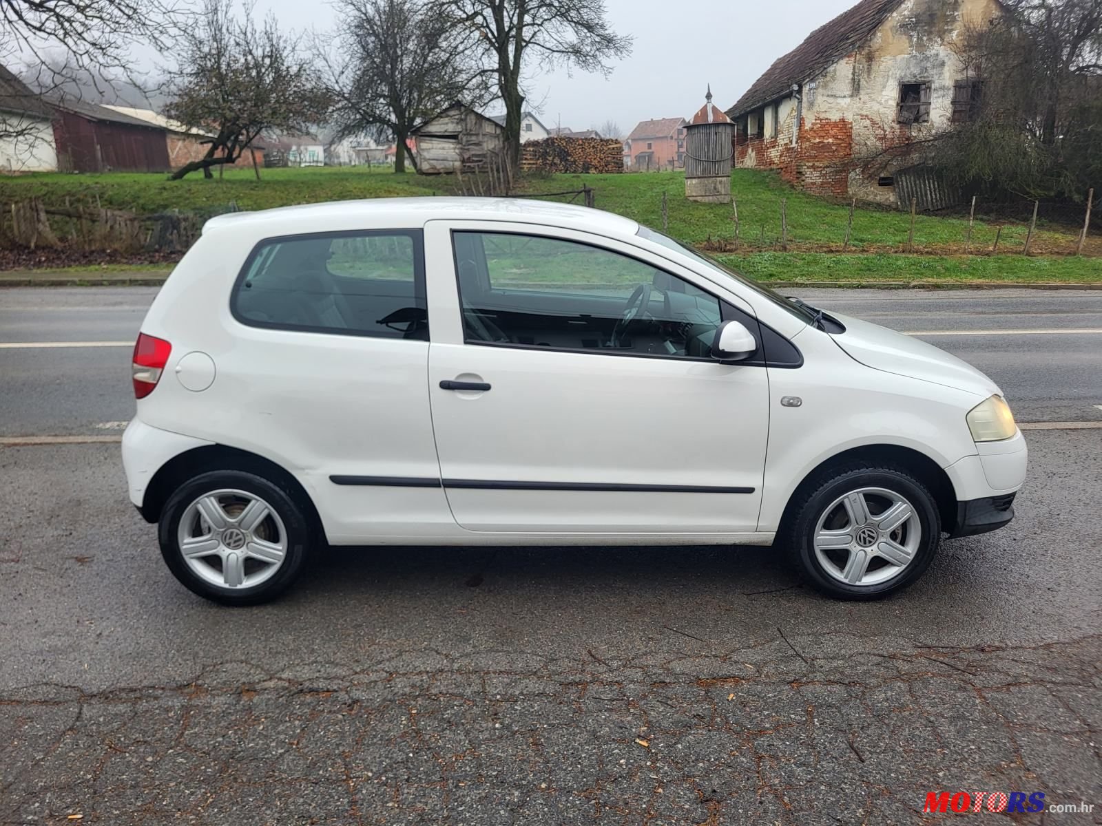 2005' Volkswagen Fox 1,4 Tdi photo #6