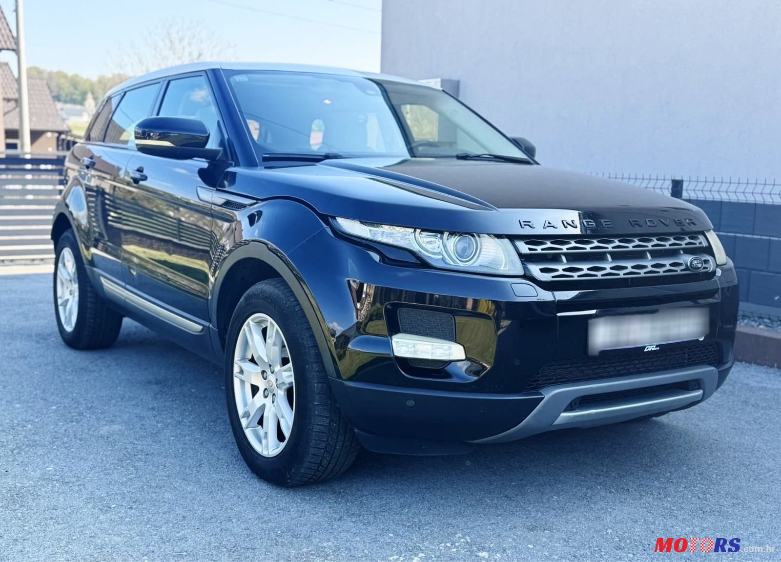 2013' Land Rover Range Rover Evoque 2.2D photo #3