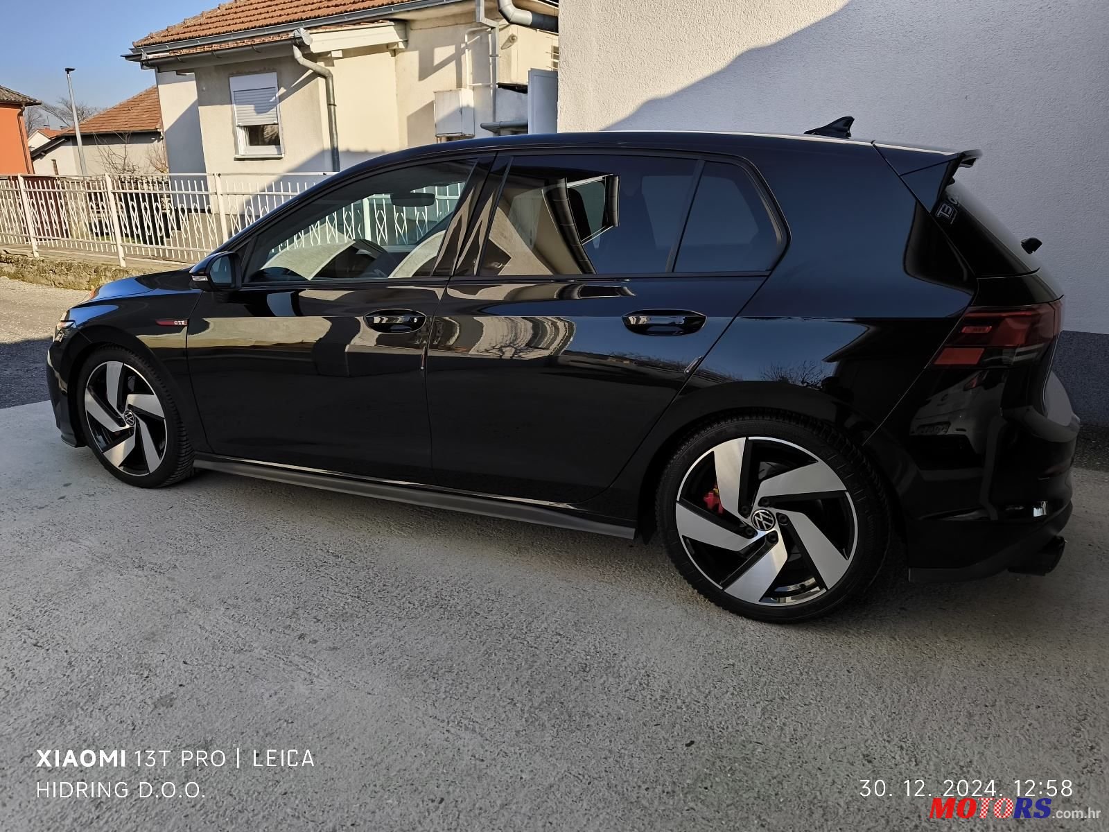 2021' Volkswagen Golf VIII 2,0 Tsi photo #2