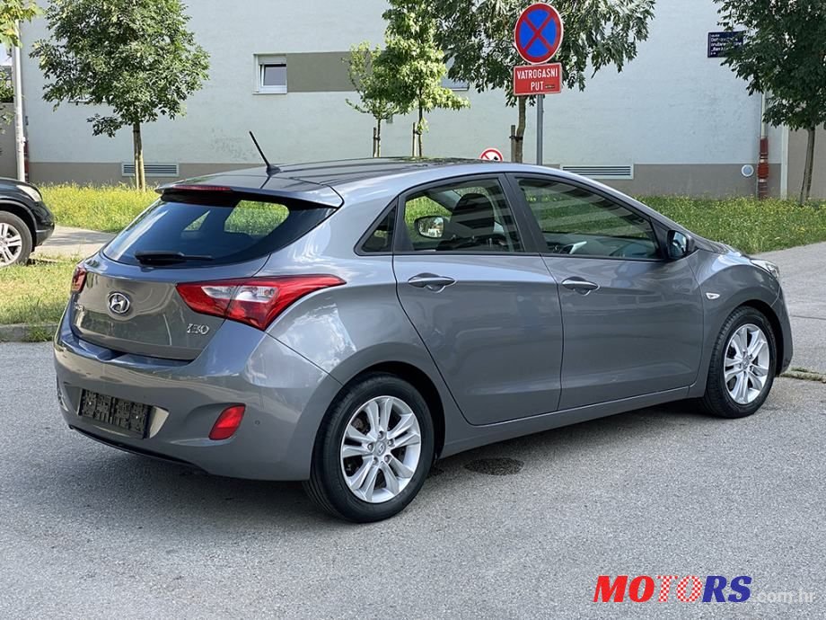 2013' Hyundai i30 1,6 Crdi photo #5