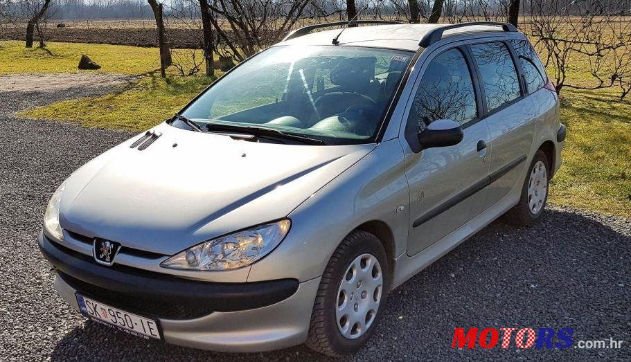 2005' Peugeot 206 Break 206 1,4 Hdi photo #1