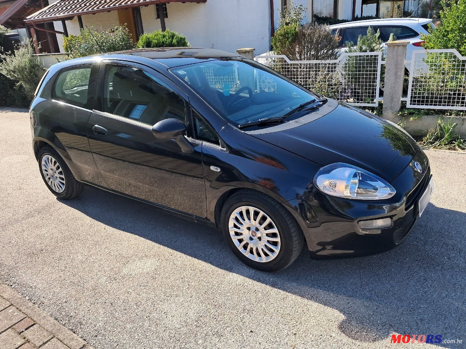 2013' Fiat Punto 1,3 Multijet 16V photo #3