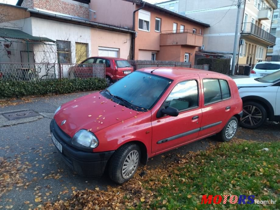 2000' Renault Clio 1,2 photo #3