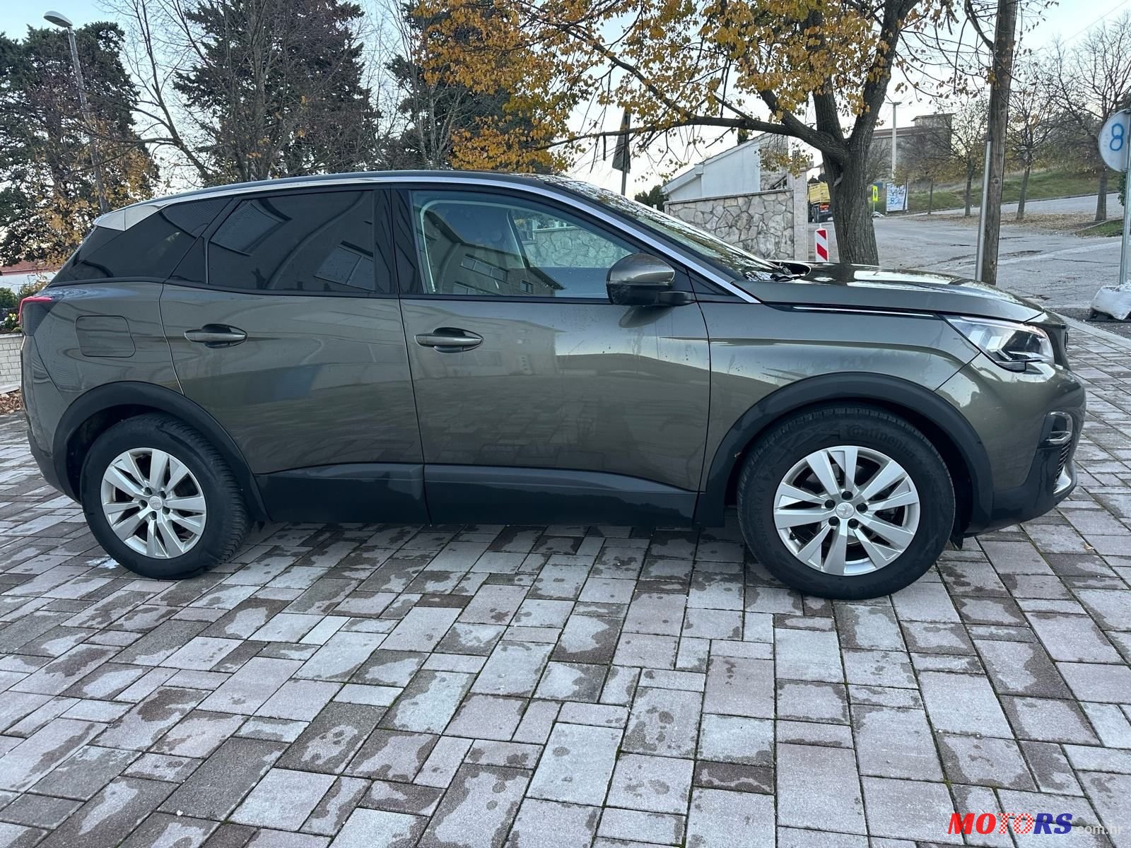 2020' Peugeot 3008 1,5 Bluehdi photo #5