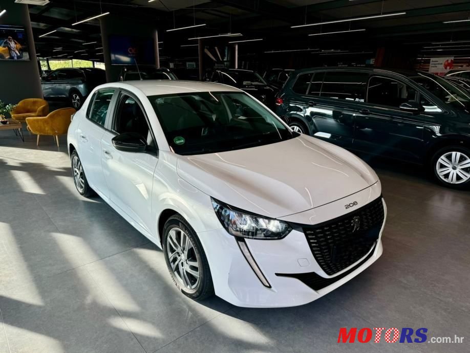 2022' Peugeot 208 1,2 photo #2