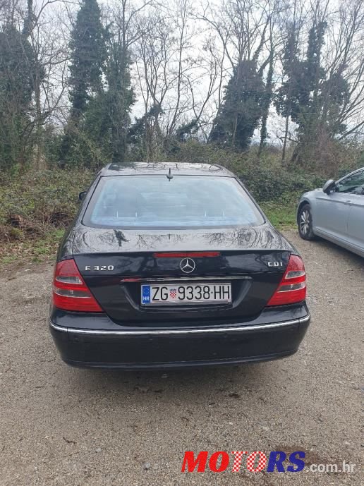 2005' Mercedes-Benz E-Klasa 320 Cdi photo #4
