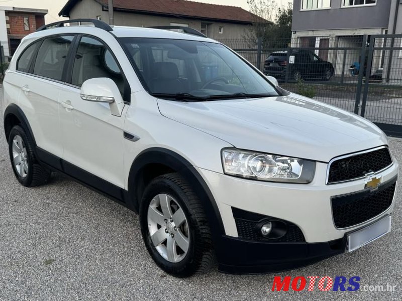 2011' Chevrolet Captiva 2,2 D Ltz photo #3