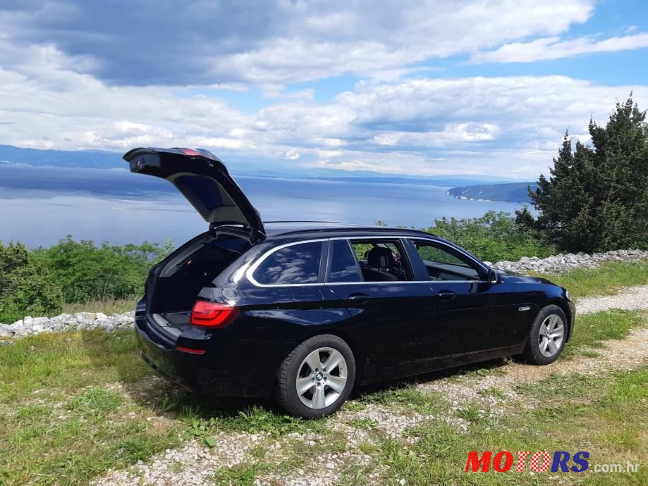 2012' BMW Serija 5 520D photo #2