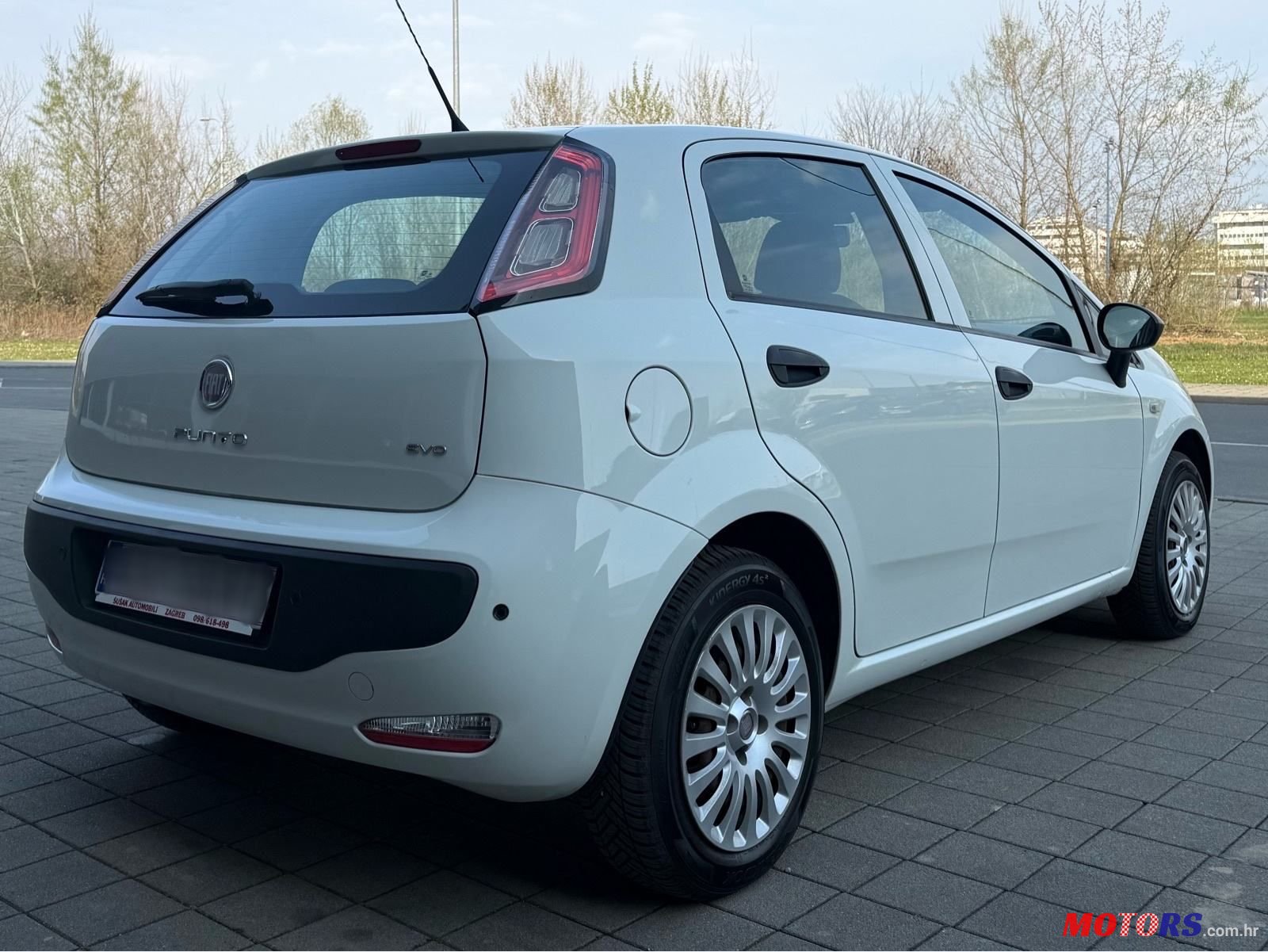 2010' Fiat Punto Evo 1,4 8V photo #4