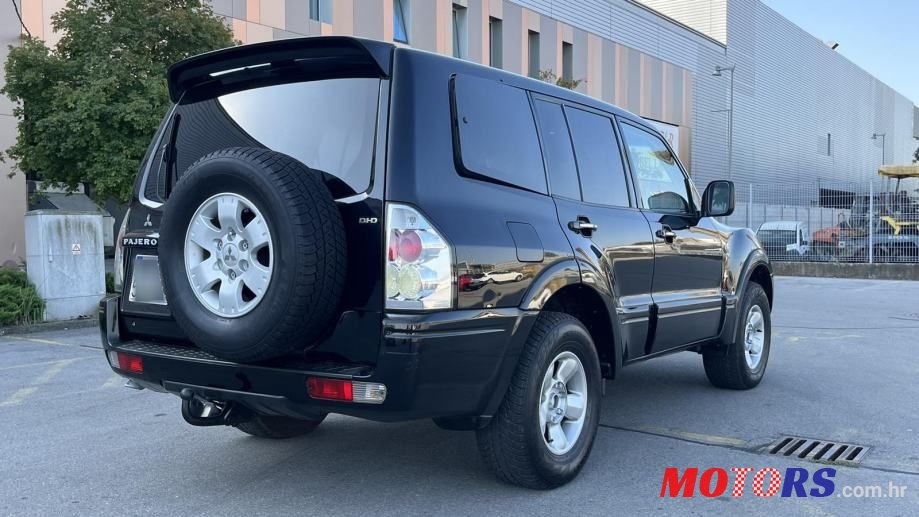 2005' Mitsubishi Pajero 3,2 Did photo #4