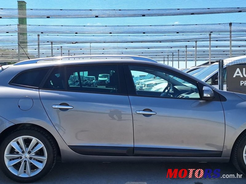 2010' Renault Megane Grandtour 1,9 Dci photo #6