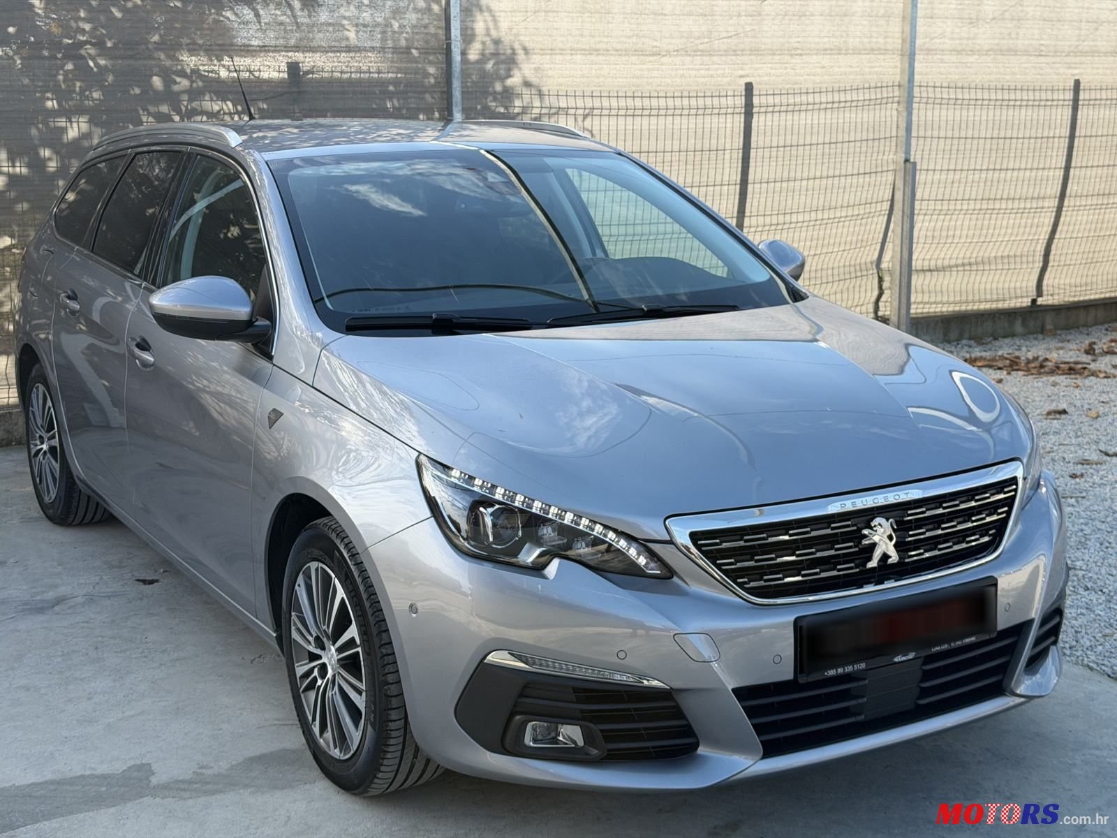 2021' Peugeot 308 Sw photo #3
