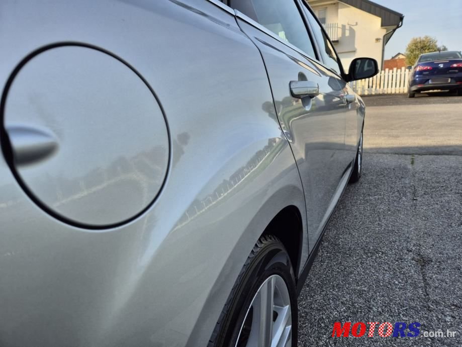 2011' Ford Focus Karavan photo #6