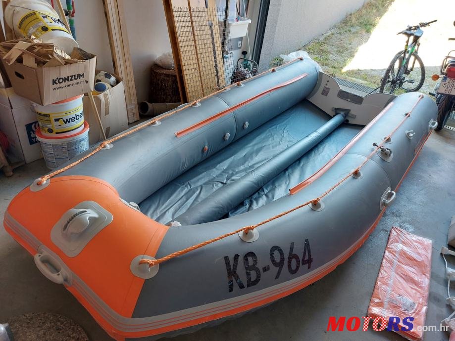 2018' Kolibri (Колибри) KM 400 DSL photo #1