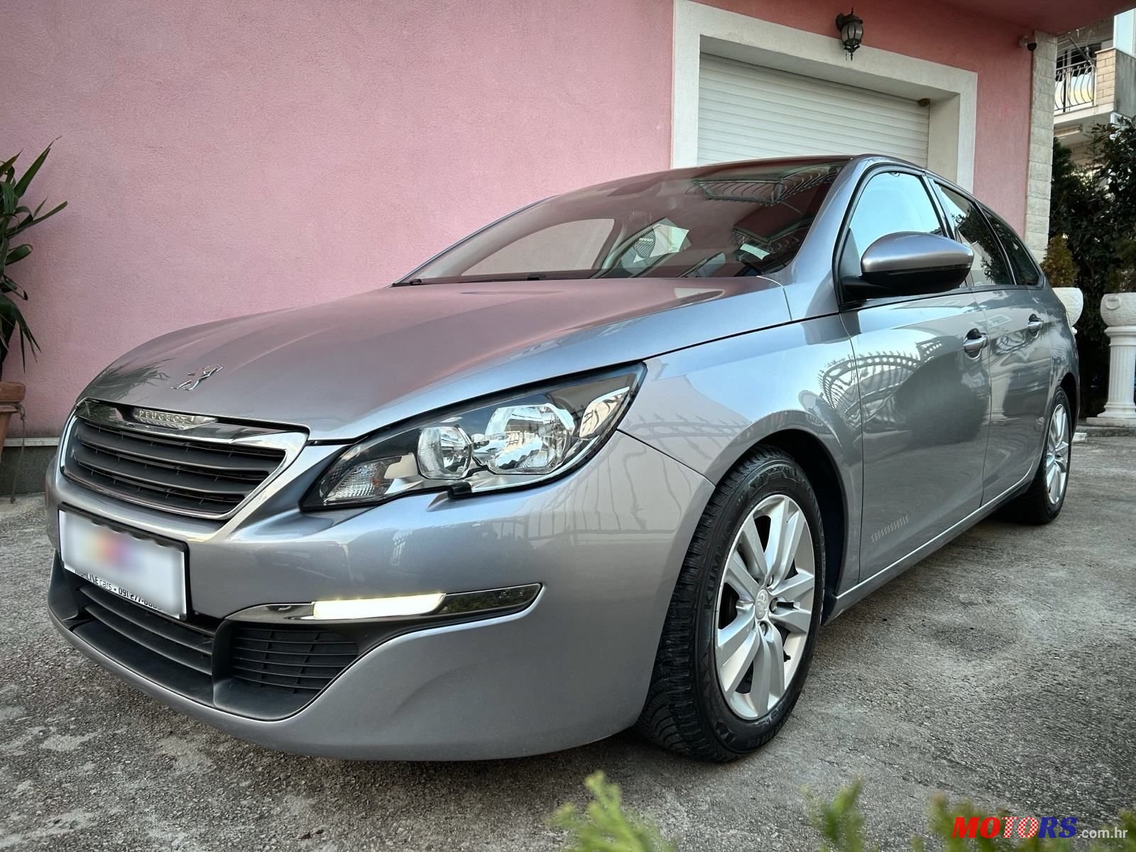2014' Peugeot 308 1,6 Hdi photo #1
